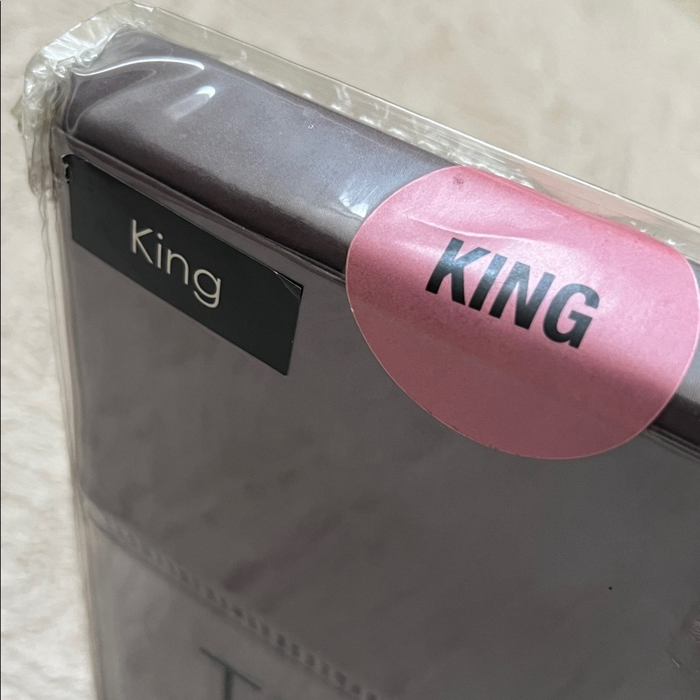 Tahari Home 100% cotton King Pillow Cases 400 thread count, New in packaging - Picture 11 of 15